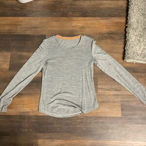 Icebreaker Grey t-shirt Size xs